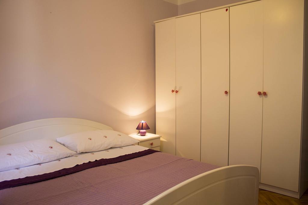 Apartment Gulic Supetarska Draga Exterior photo